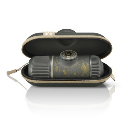 Coffee66 Wacaco Nanopresso Dark Souls hordozható kávéfőző védőtokkal