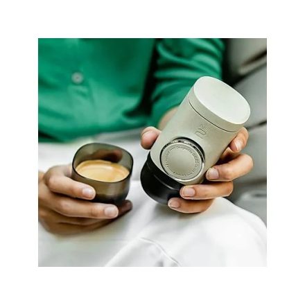 Coffee66 Wacaco Minipresso NS2 hordozható kávéfőző Nespresso kompatibilis kapszulához