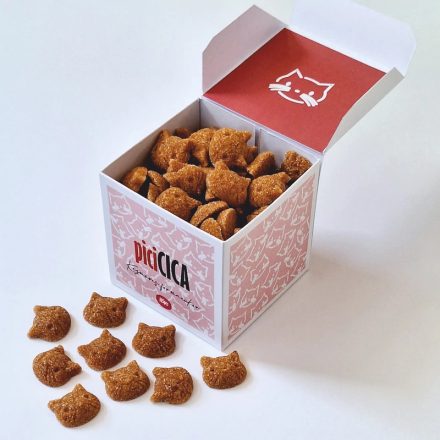 Cukrobello Cicafej formacukor-Family box  115db cicafej a dobozban