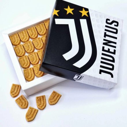 Coffee66 Cukrobello Juvecukor – 32 db-os szurkolói formacukor – különleges kávékiegészítő