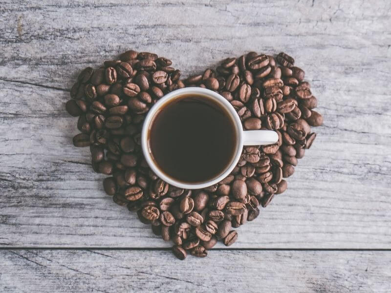 Hogyan készül a koffeinmentes kávé?
